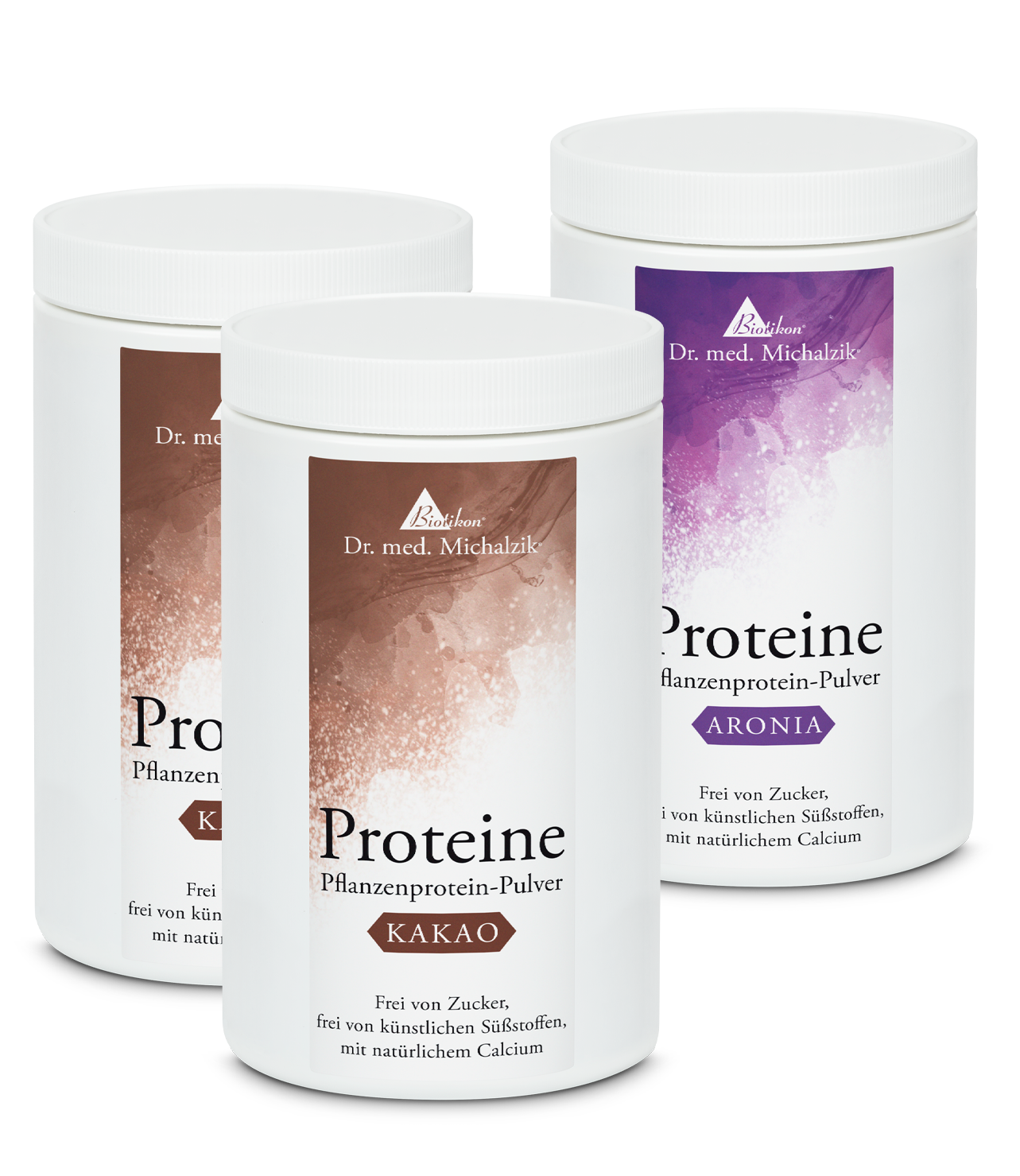 Pflanzenprotein-Pulver – Kakaopulver 300 g Drei Dosen Pflanzenprotein-Pulver in Kakaogeschmack und Aronia, jeweils 300 g, mit weißen Deckeln.