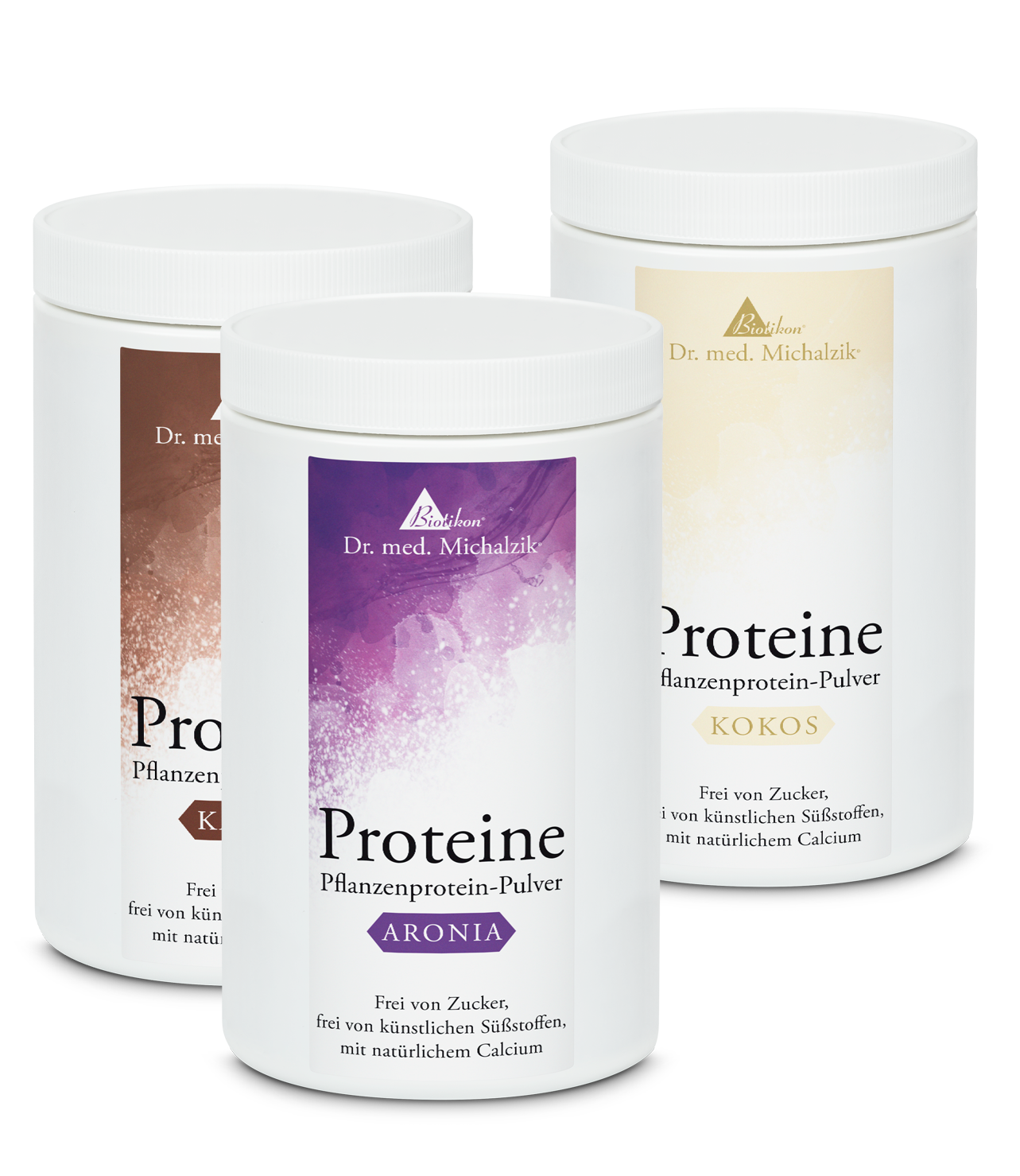 Pflanzenprotein-Pulver – Aronia, Kakao, Kokos Drei Dosen mit pflanzenbasierten Protein-Pulvern in verschiedenen Geschmacksrichtungen: Aronia, Kakao und Kokos.