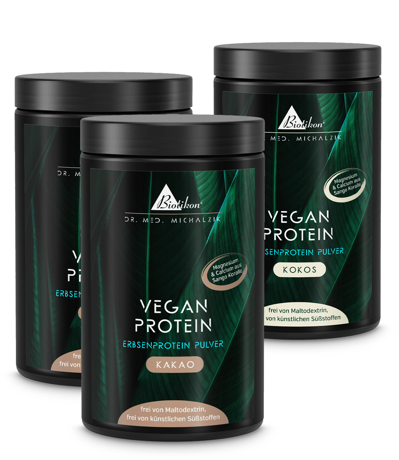 Pflanzenprotein-Pulver 300 g – Kakao und Kokos Drei Dosen Pflanzenprotein-Pulver in den Geschmacksrichtungen Kakao und Kokos, jeweils 300 g, in weißer Verpackung.
